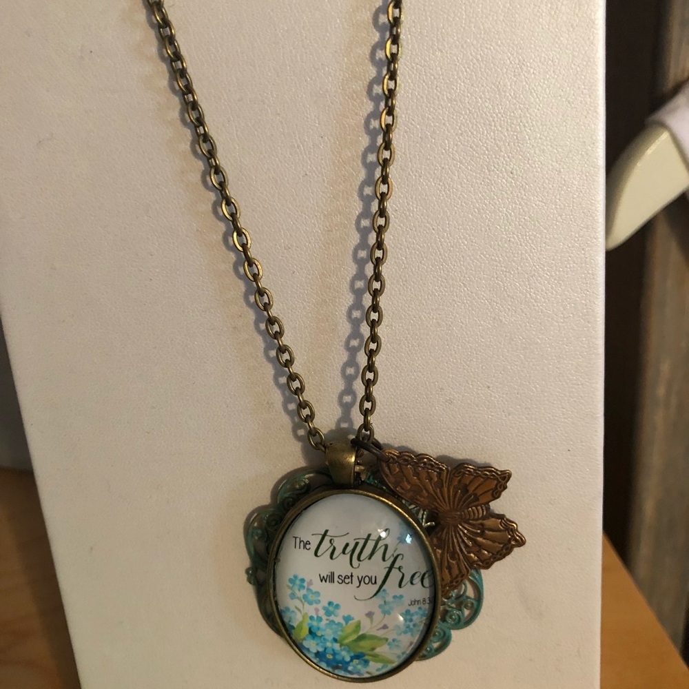 26’ scripture necklace - Picture 2 of 3